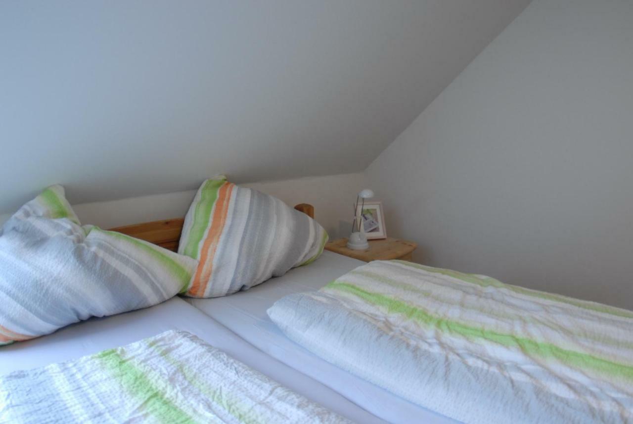 Apartamento Hof Olde Warft Oldenswort Exterior foto